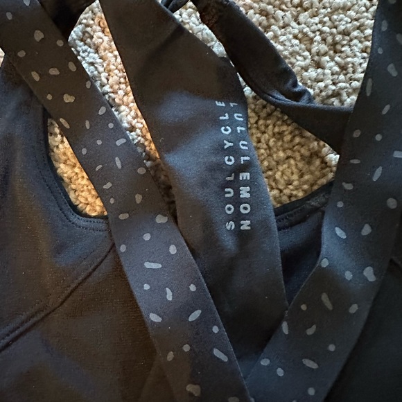 Lululemon X Soul Cycle Sports Bra Size 6 - Picture 3 of 3